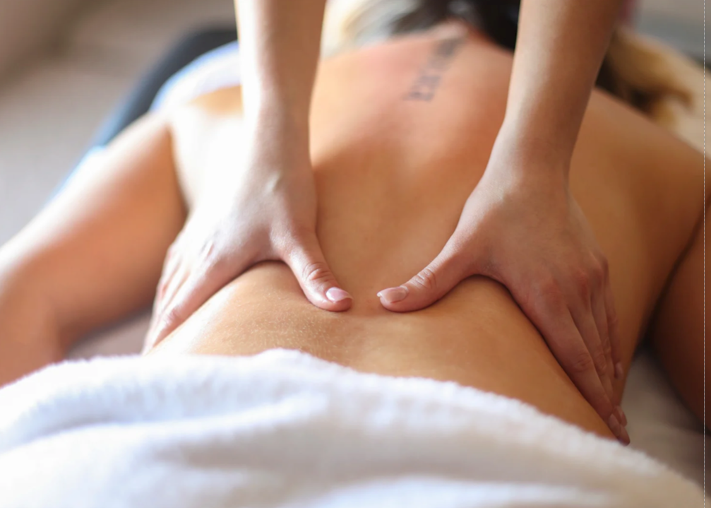 Les bienfaits du massage post-natal