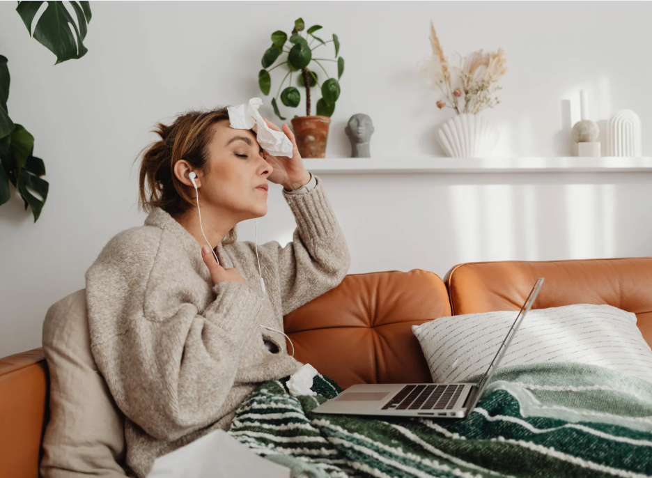 Sueurs nocturnes après l'accouchement : pourquoi ça dure et quand ça s'arrête