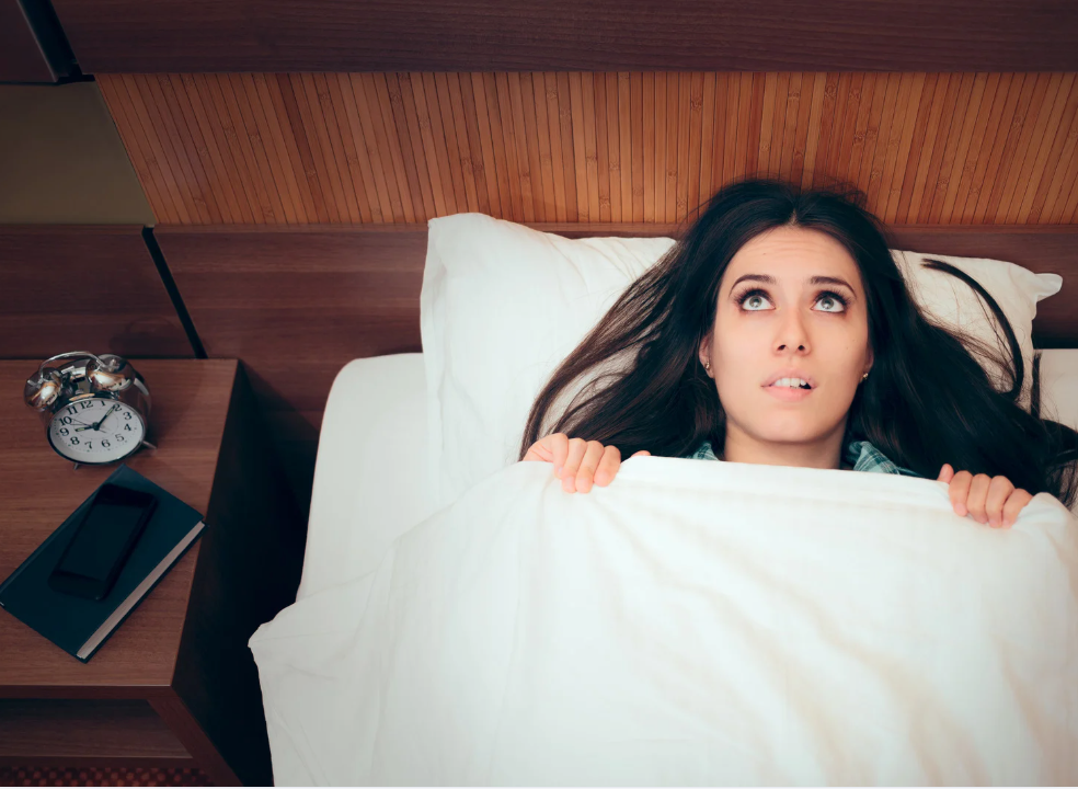Pourquoi je ne dors pas en fin de grossesse, même épuisée ?