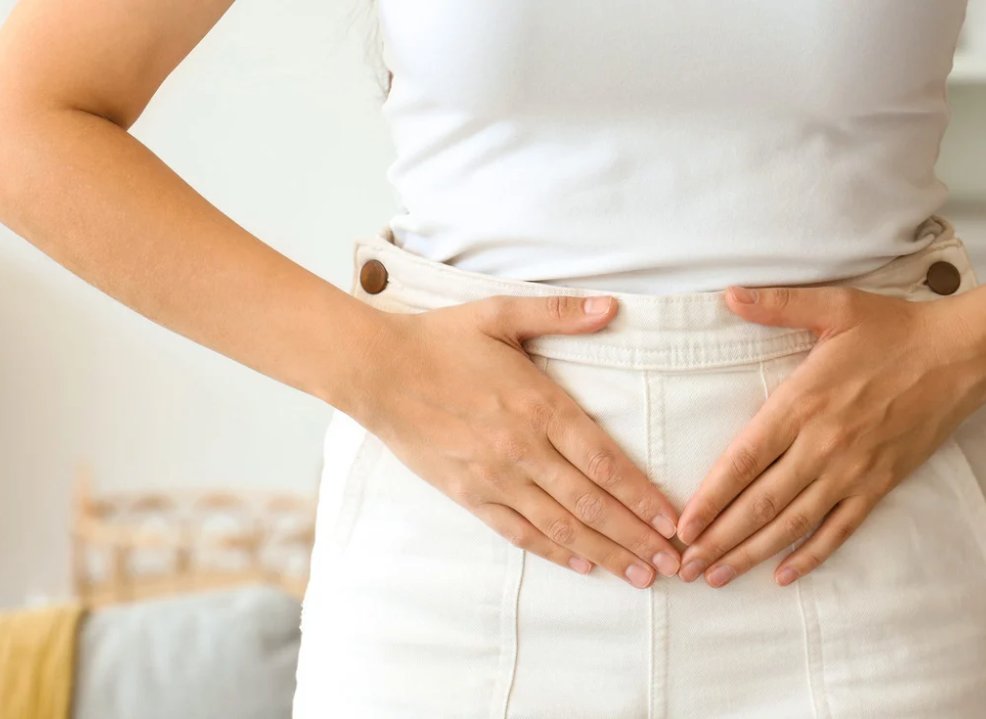 Cortisol et cycle menstruel : ce que le stress change vraiment